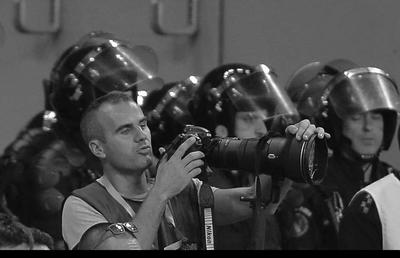 Au mai tras un meci pentru tine, Alex! » Demers colectiv al redacțiilor din România pentru a-i îndeplini ultima dorință lui Alex Hojda. Colegii lui au fotografiat pentru el evenimentele sportive din ultimele zile