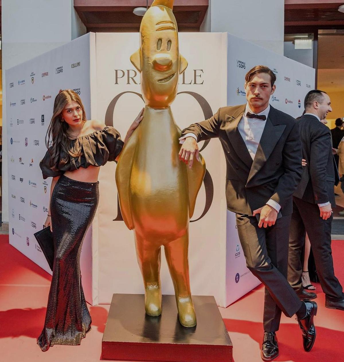 Mayra Daria, apariție surprinzătoare! Cât de elegantă e unica fiică a lui Ilie Dumitrescu