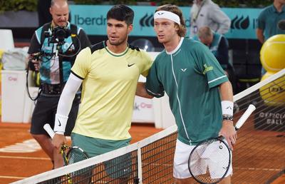 Andrey Rublev l-a eliminat pe Carlos Alcaraz în „sferturile” de la Madrid! Reacția rusului: „Aici a fost cheia!”