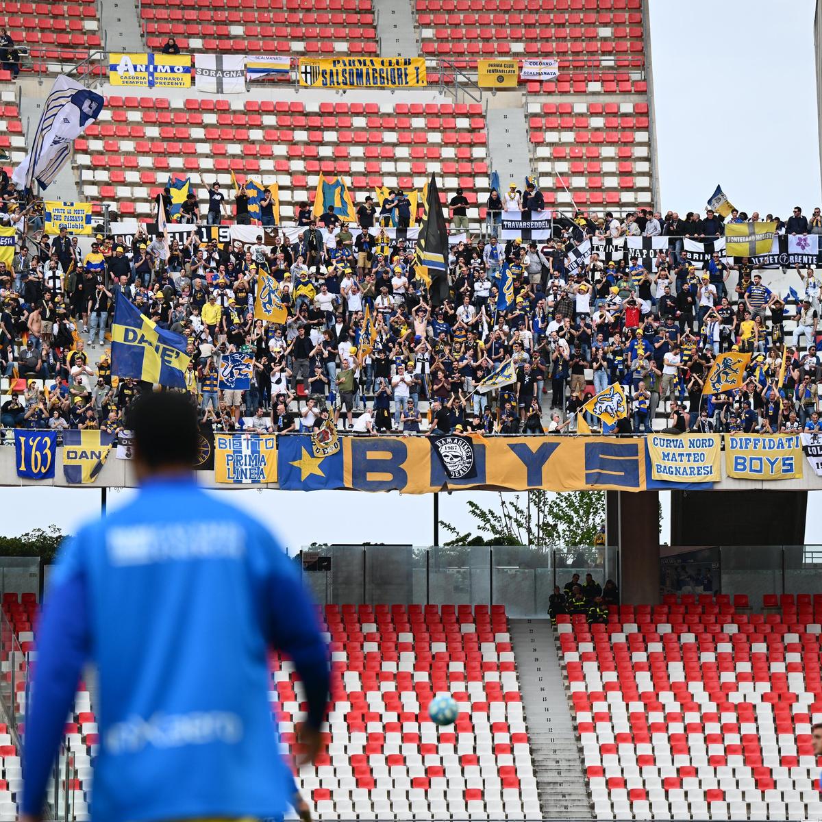 Man și Mihăilă au promovat cu Parma în Serie A! Cum a arătat petrecerea