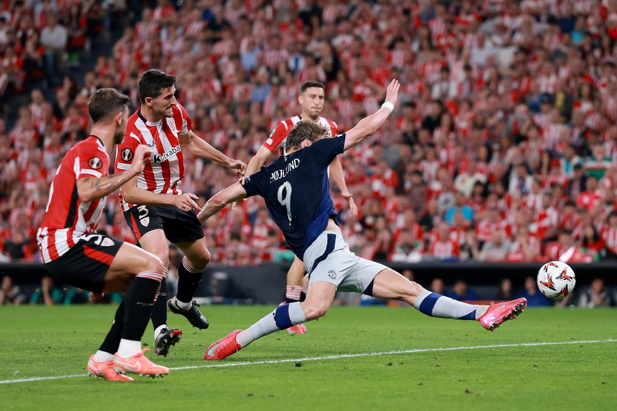Athletic Bilbao - Man. United 0-3. „Diavolul” și-a băgat coada pe San Mames » Europa League, foarte aproape de o finală între „răniții” din Premier League!