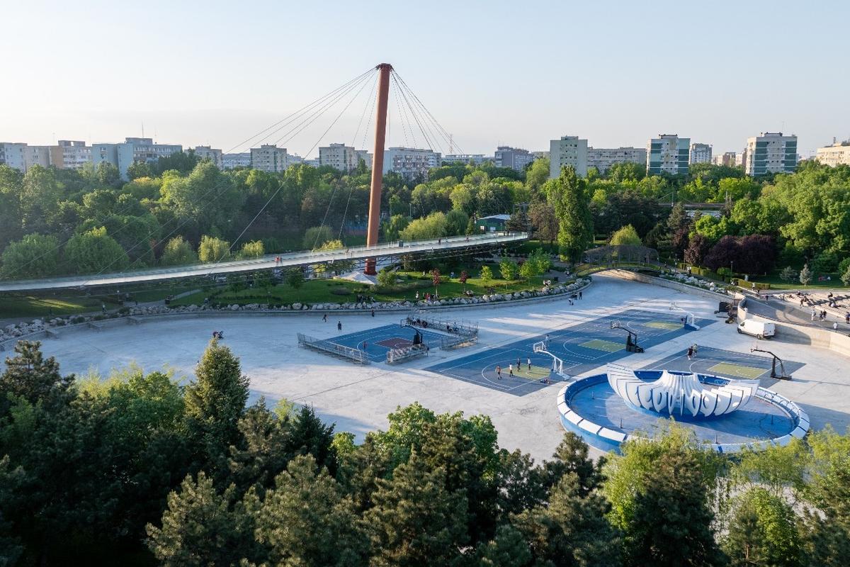 Baschet în Parcul Drumul Taberei din Sectorul 6