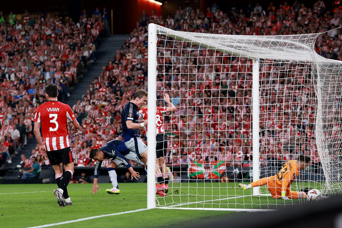 Athletic Bilbao - Man. United 0-3. „Diavolul” și-a băgat coada pe San Mames » Europa League, foarte aproape de o finală între „răniții” din Premier League!