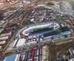 Imagini SF! Stadionul de fotbal se află la câteva sute de metri de o groapă inimaginabilă