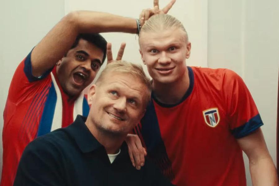 Erling Haaland, atacantul Norvegiei, în campania Budweiser pentru CM 2026 Haaland provoacă scandal din cauza unei reclame: „E tragic că nu înțelege impactul negativ asupra tinerilor!”