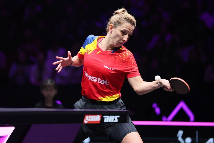 România a învins Coreea de Sud, 3-2, la Campionatul Mondial pe echipe de la Londra, după ce pierduse clar cu campioana en-titre, China