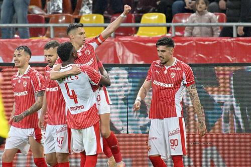 Cinci jucători ai lui Dinamo au numit sportivul preferat // foto: Imago Images