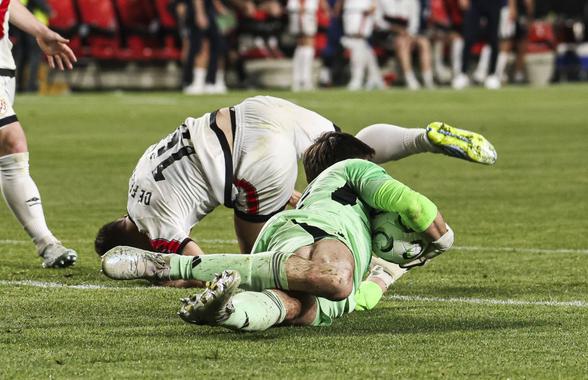 Rațiu și De Frutos se plâng de arbitraj: „Am avut penalty, VAR n-a intervenit”