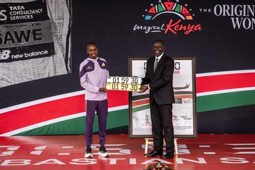 Sabastian Sawe, alături de William Ruto, președintele Kenyei/Foto: Getty Images