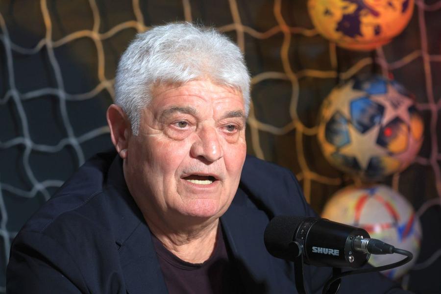 Ioan Andone, la podcastul GSP „2 la 1”, foto: Ionuț Iordache (GSP.ro) „Gata, e INUMAN!” » Ioan Andone cere 3 măsuri URGENTE în România: „Vă spun de la Mircea Lucescu”