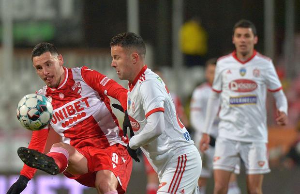 Schimbări masive: 13 plecări! Conducerea anunță noi transferuri