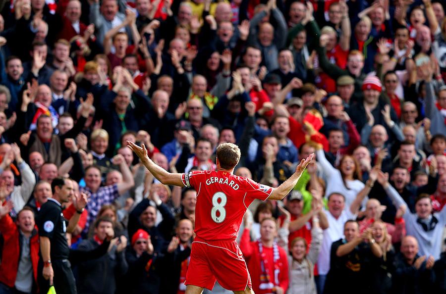 Steven Gerrard, dorit în Premier League » Antrenorul lui Ianis Hagi ar comite trădarea supremă