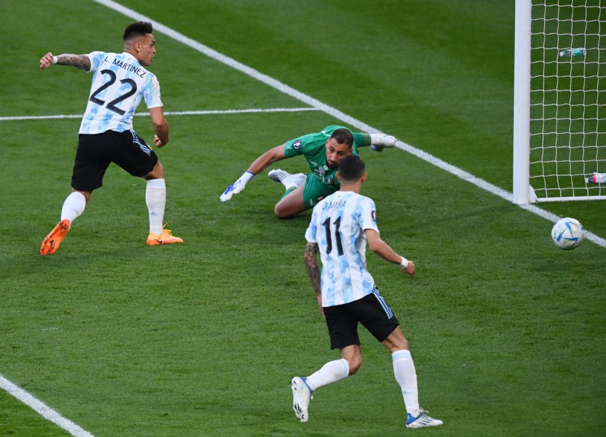 Italia, zdrobită de Argentina în „Finalissima 2022” » Messi și-a depus candidatura pentru Mondial!