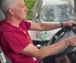 Internauții susțin că Mourinho a parcat autobuzul în fața Sevillei