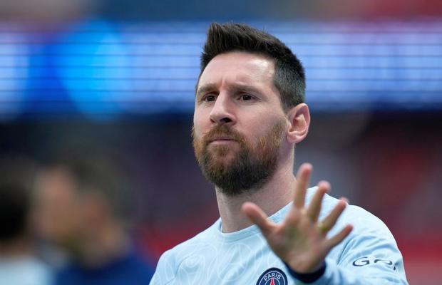 PSG anunță oficial despărțirea de Leo Messi