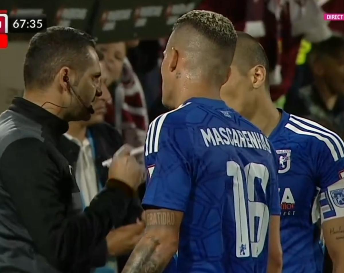 Juan Bauza, eliminat în CFR Cluj - FCU Craiova