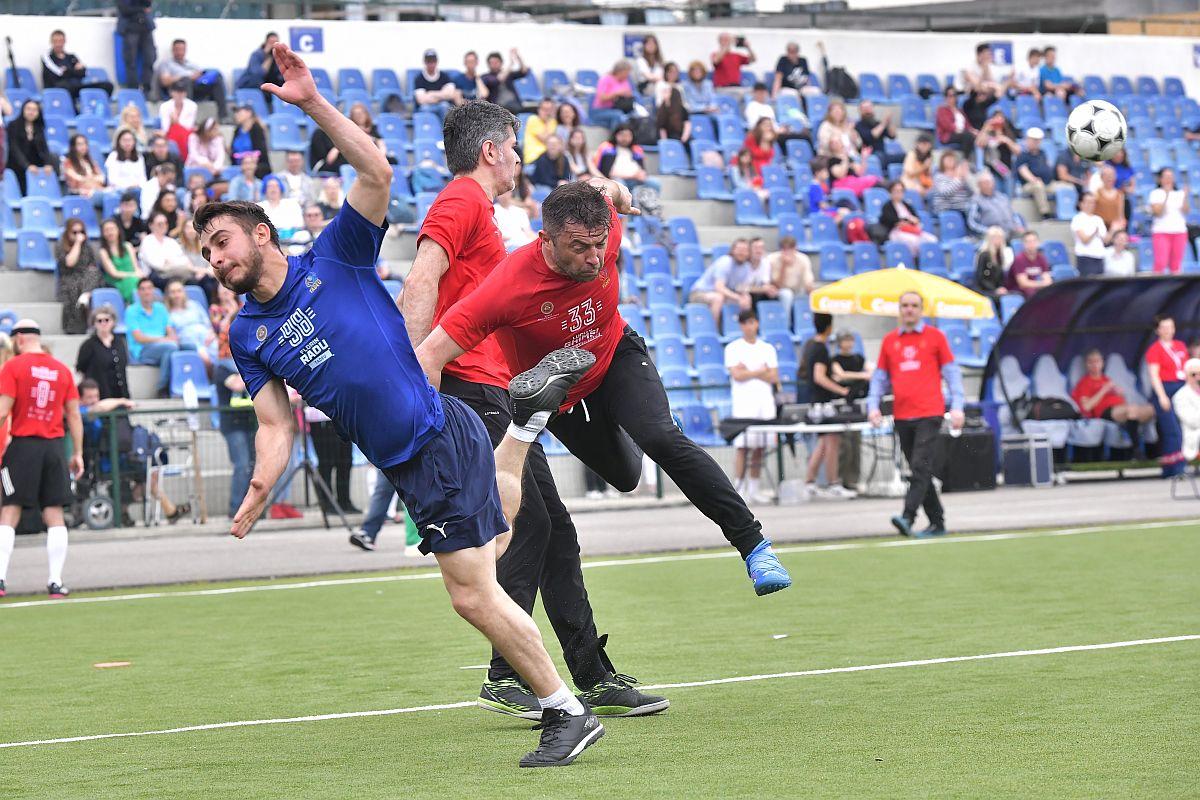Frații Bendeac, show la microfonul GSP » L-au imitat pe fotbalistul doborât de rușine la Dinamo - FC Argeș: „Întrebați-i pe străini!”