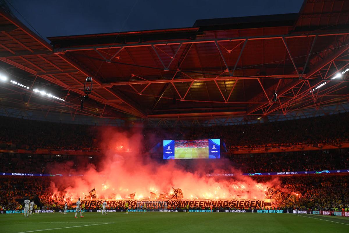 Imaginile pe care UEFA nu le-a vrut televizate! Ce a filmat reporterul GSP in interiorul arenei Wembley