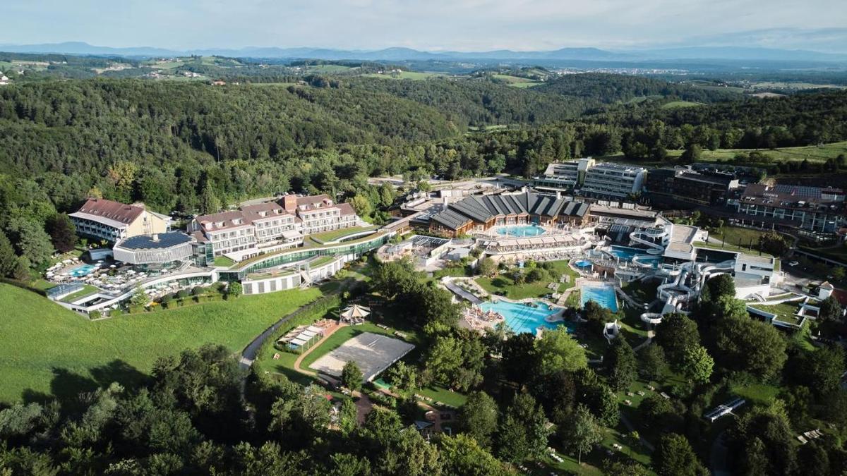 Bad Loipersdorf, orășelul devenit casă pentru „tricolorii mici” înainte de Euro Under 21 » GSP.RO a ajuns în cantonamentul echipei lui Pancu