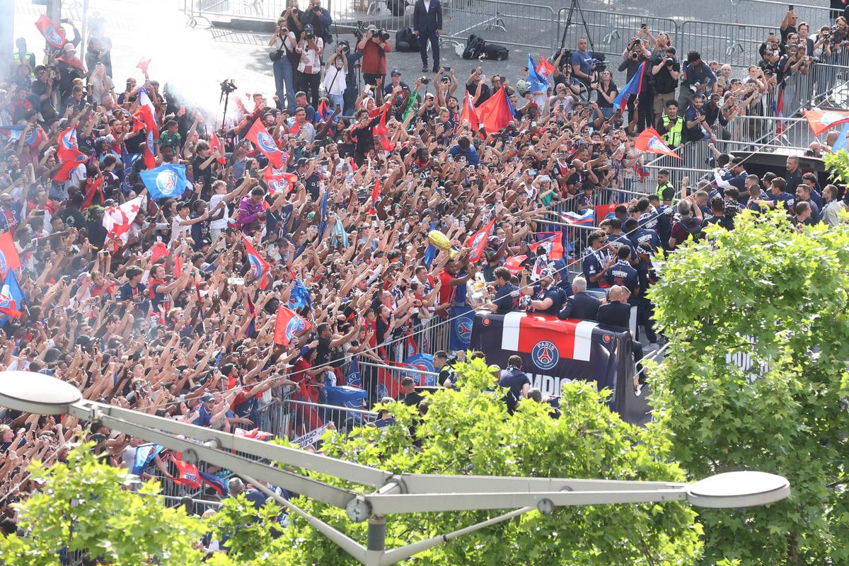 Sărbătoare la Paris după ce PSG a câștigat Liga Campionilor