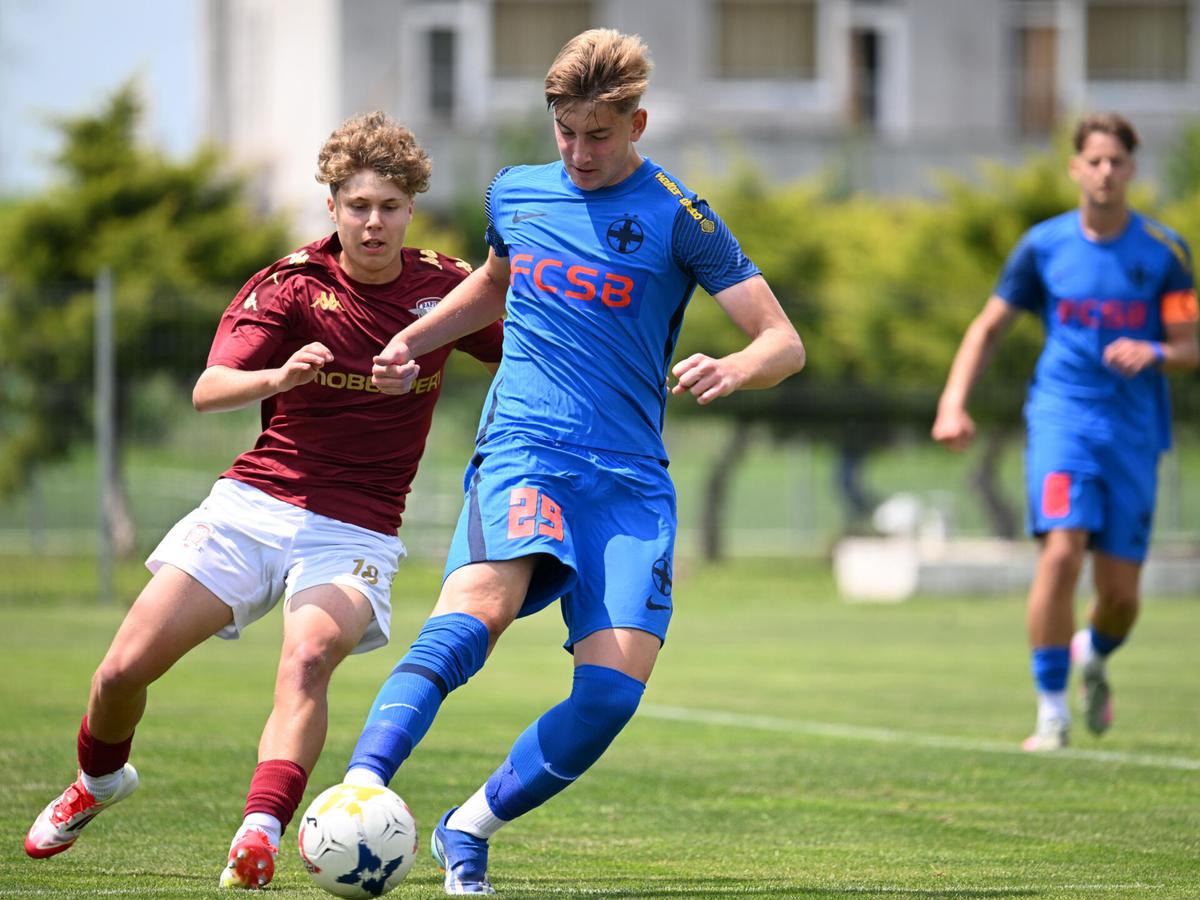 Rapid este noua campioană a Ligii Elitelor U16 după ce a învins FCSB în finala campionatului