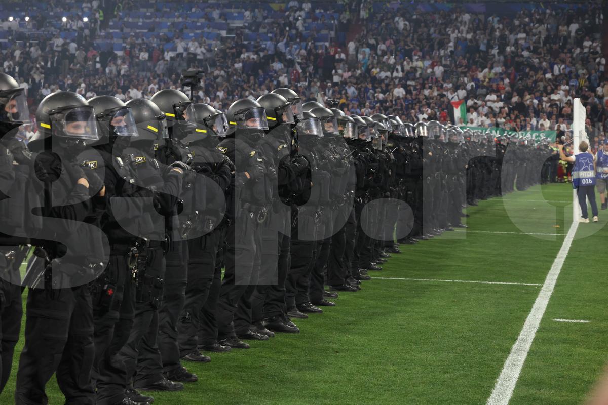 Imagini de la finalul partidei PSG - Inter 5-0