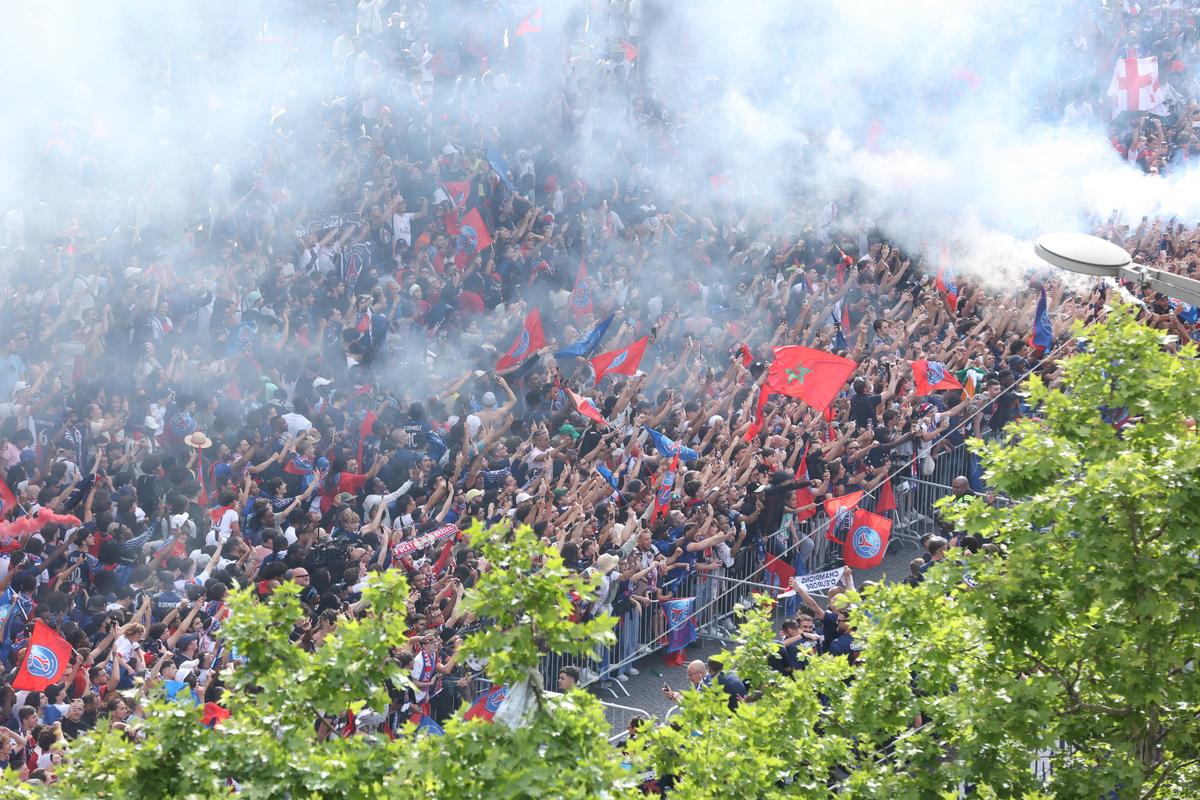 Sărbătoare la Paris după ce PSG a câștigat Liga Campionilor