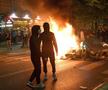 Fanii lui PSG au făcut prăpăd pe străzi. FOTO: iMAGO
