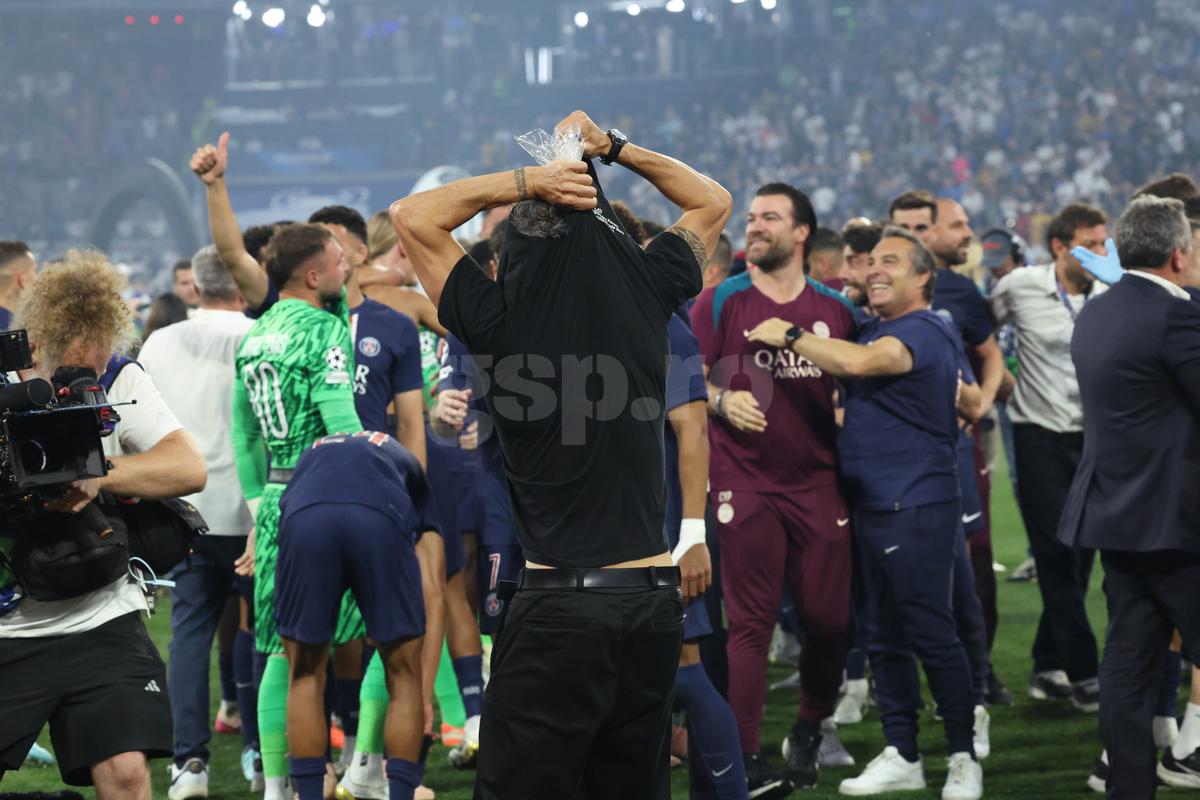Luis Enrique, așa cum nu l-ai mai văzut, după triumful en fanfare din finala Ligii Campionilor: i-a dedicat victoria fiicei sale