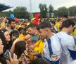 România, antrenament deschis publicului înainte de dubla cu Austria și Cipru » Fotbaliștii au dat autografe copiilor