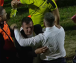 Ianis Zicu a început să plângă după ce Metaloglobus a promovat în Superliga. foto: captură Prima Sport