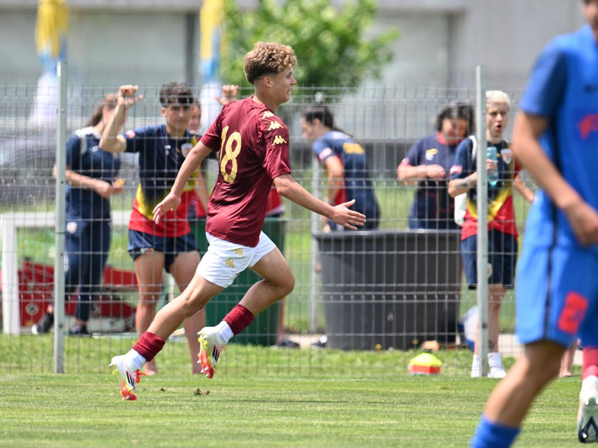 Rapid este noua campioană a Ligii Elitelor U16 după ce a învins FCSB în finala campionatului