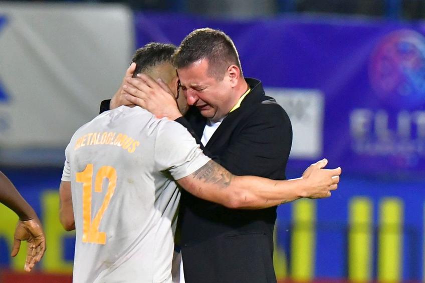 Ianis Zicu a început să plângă în hohote după promovarea istorică obținută alături de Metaloglobus. FOTO: Cristi Preda