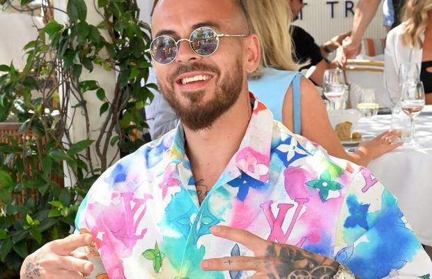 Denis Alibec a spus ce număr vrea să poarte la FCSB » Negociază cu un coleg: „I-am făcut ofertă, se lasă greu”