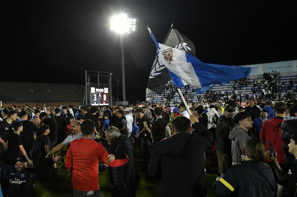 Imagini la finalul partidei Voluntari - Hermannstadt