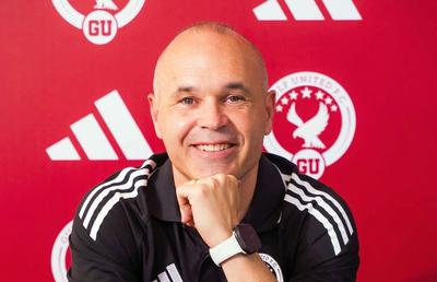 Andres Iniesta a semnat și va antrena prima echipă din carieră!