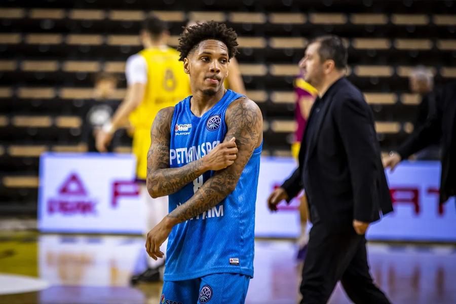 Daron Russell, spectaculosul fundaș al lui U-BT Cluj-Napoca, interviu pentru GSP: „A fost un sezon bun și am depășit niște așteptări”