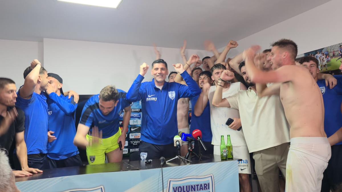 Povestea emoționantă a lui Florin Pîrvu: a promovat la fix doi ani după ce a trecut printr-o dramă » „Îi mulțumesc soției mele, care de sus mă susține și mă veghează” + Încă poartă verigheta!