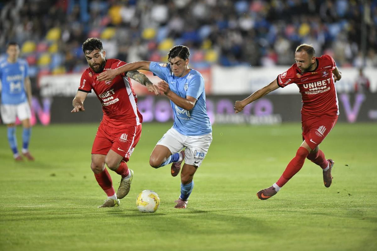 Hermannstadt RETROGRADEAZĂ în Liga a 2-a, FC Voluntari se întoarce în Superligă » Arbitrul a pus umărul serios la stabilirea rezultatului