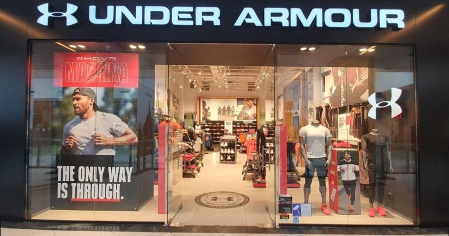 Under Armour a deschis magazin online in Romania