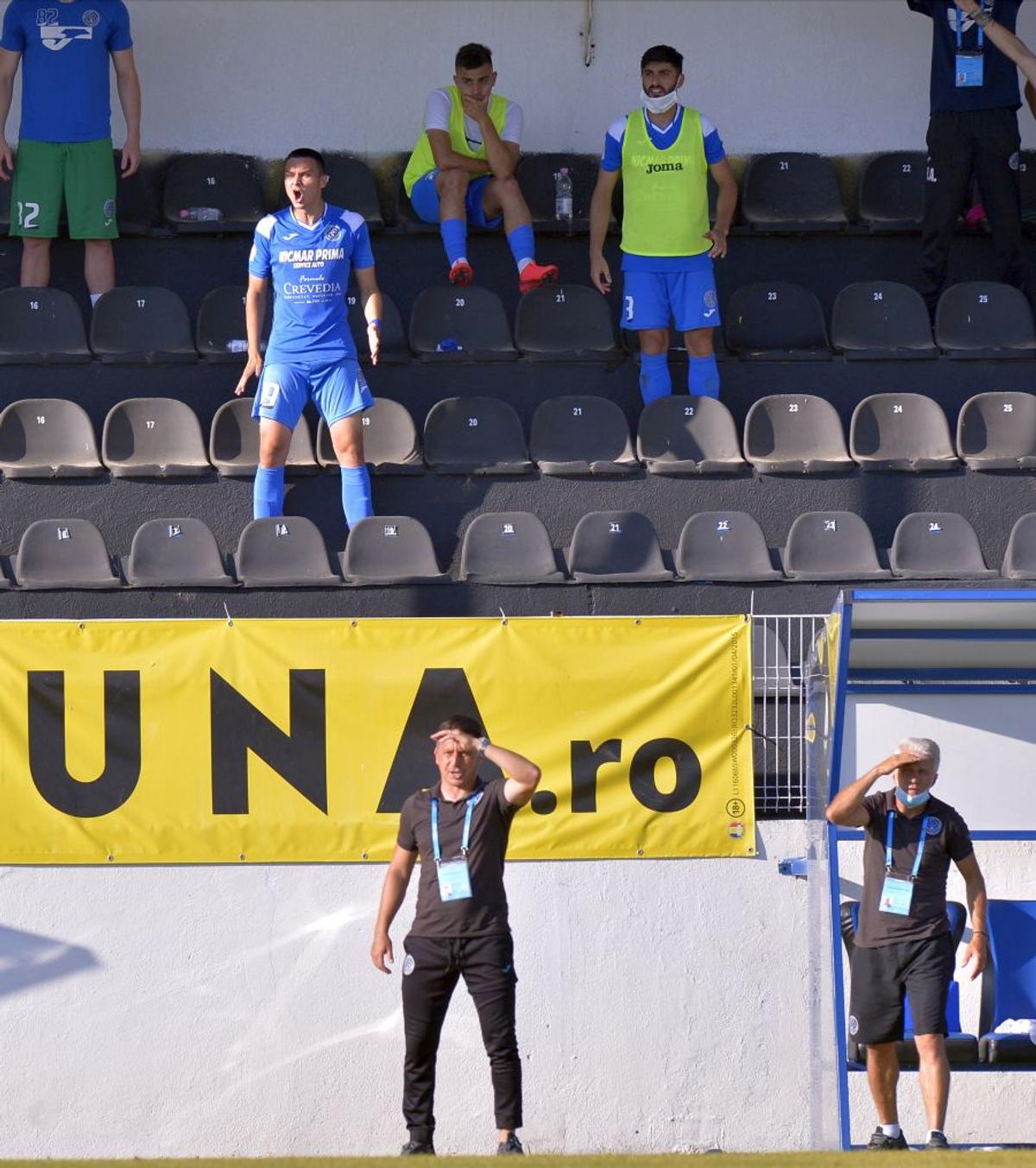 CLINCENI - SEPSI 1-0 // Ilie Poenaru, după încă o victorie cu Clinceni: „Bem o bere, ne bucurăm în seara asta și după ne pregătim de Dinamo”