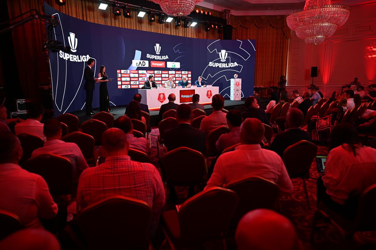 Superliga cu casa în spate » Aproape jumătate dintre echipele din Liga 1 au problemele cu stadioanele
