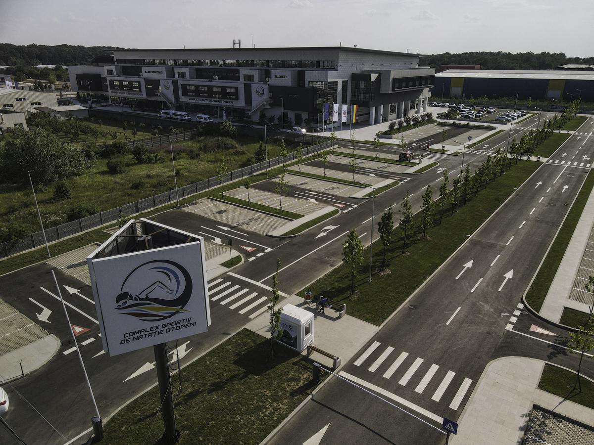 Bazinul din Complexul de natație de la Otopeni
