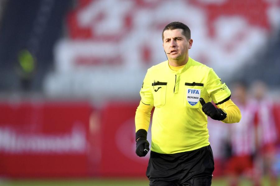 Andrei Chivulete. Foto: Imago Patronul lui Sepsi sare în apărarea lui Andrei Chivulete: „De ce e vinovat? Dacă un arbitru fluieră regulamentar trebuie suspendat?!”
