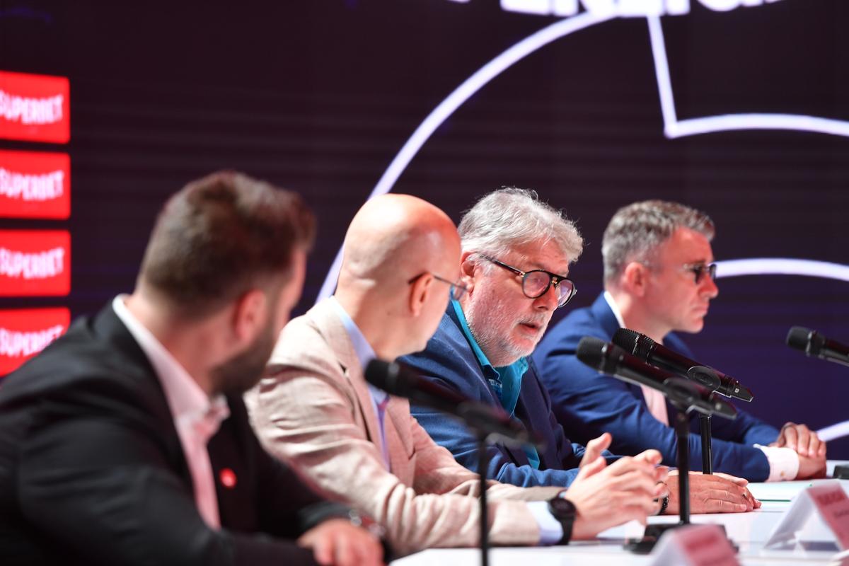 Mai mulți bani pentru Liga 1 » Cum va arăta noul contract pentru drepturile TV + Cluburile pot obține un bonus