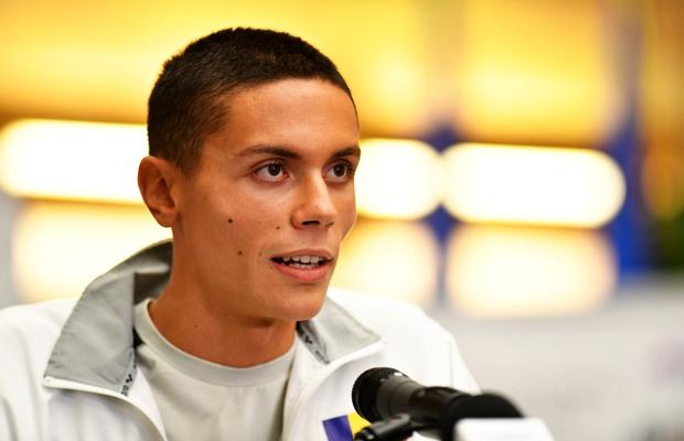 David Popovici, mesaj după ce tot mai multă lume încearcă să se folosească de imaginea lui: „FAKE!”