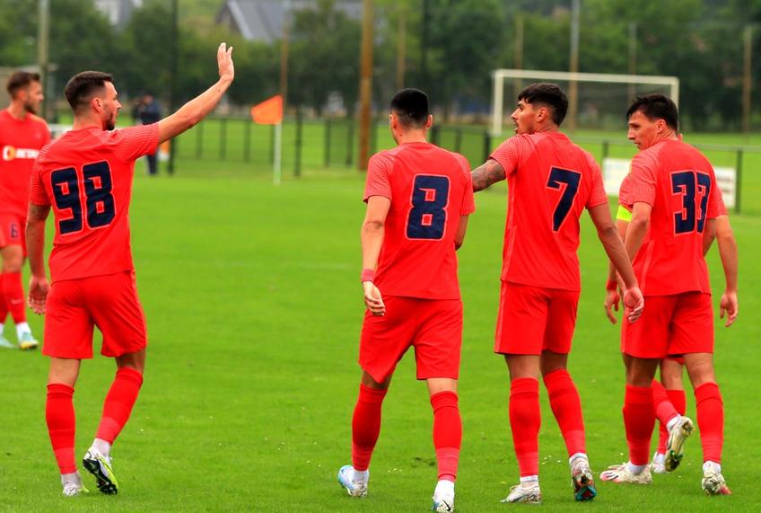 Radaslavescu a fost testat de FCSB pe postul de atacant la amicalul cu Anderlecht