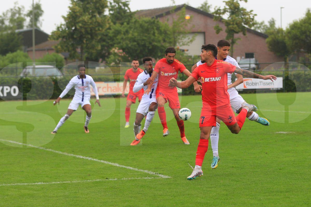 Soluția surprinzătoare încercată de FCSB » Cine a ajuns să joace în locul lui Compagno la meciul cu Anderlecht