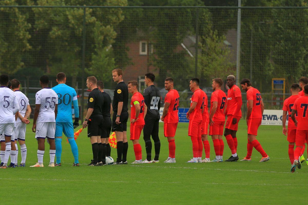 Ce moment! Cine a preluat banderola de căpitan la FCSB, în repriza a doua a amicalului cu Anderlecht