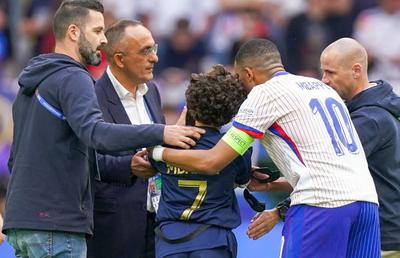 Momentul surprins de GSP la Franța - Belgia face înconjurul planetei! Gestul lui Mbappe a fost ratat de televiziuni